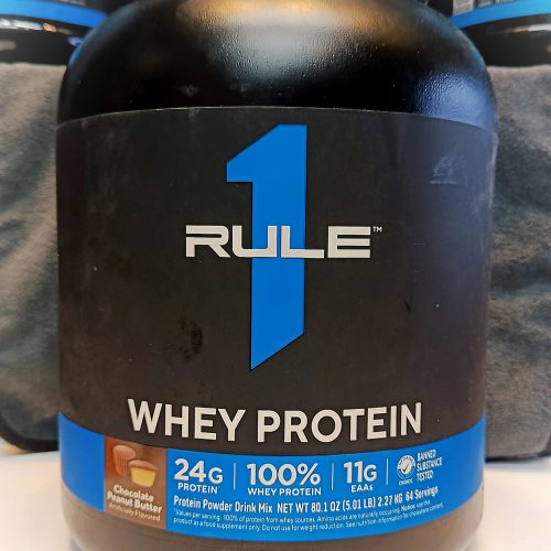 پروتئین وی رول وان طرح جدید2.29 کیلویی طعم شکلات و بادام زمینیprotein whey ruleone